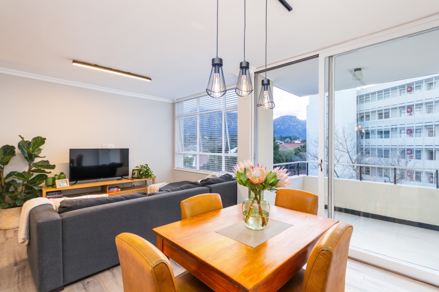 2 Bedroom Property for Sale in Wynberg Upper Western Cape